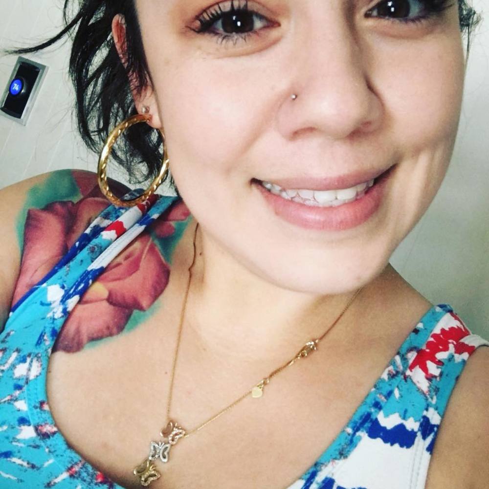 Meet your Posher, Alexia